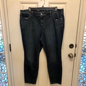 Simply Vera Mid Rise Skinny Jean